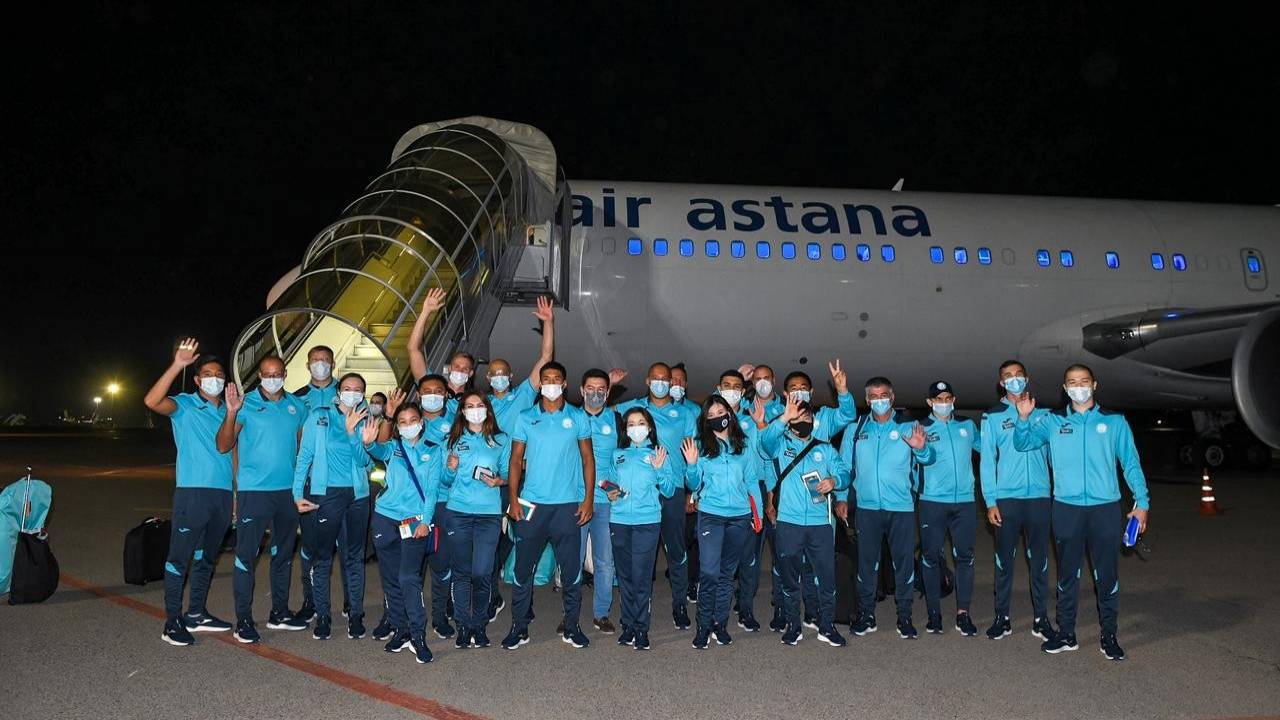 Олимпийская команда Казахстана вылетела в Токио
