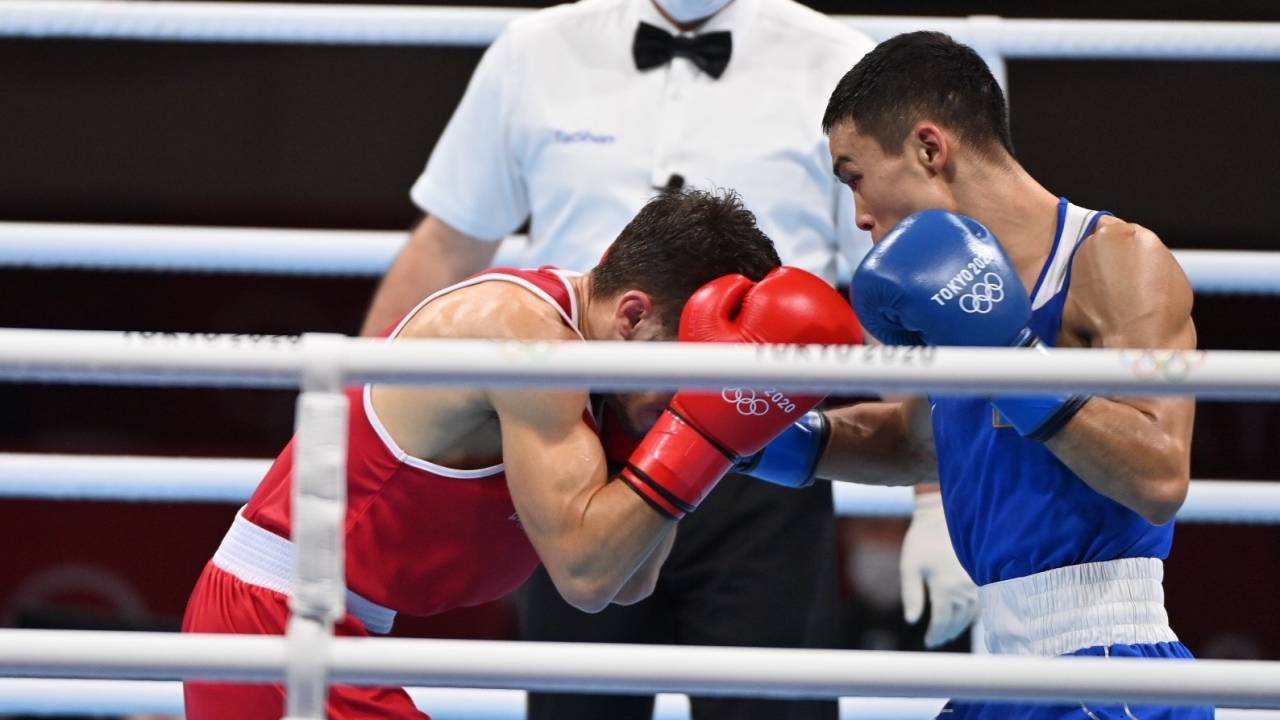 Бронзовый призер Олимпиады извинился перед казахстанцами