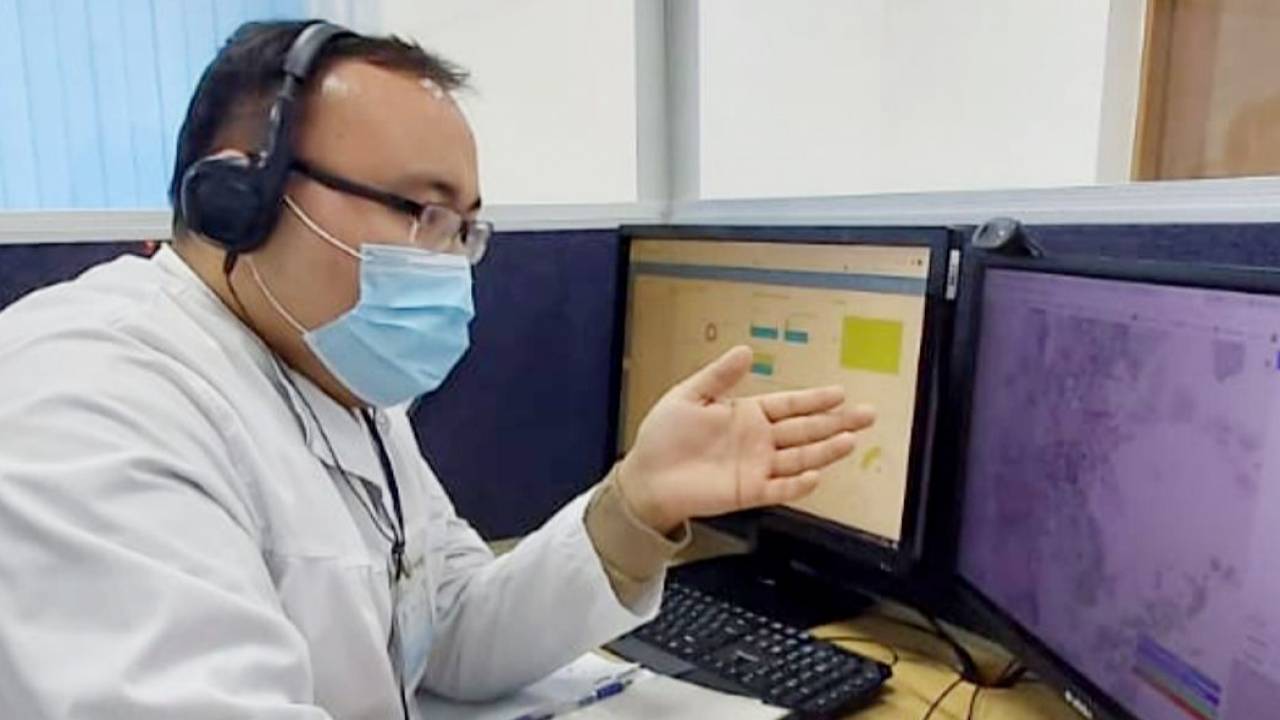 В Алматы более 10 тыс. пациентов с КВИ находятся под наблюдением Телемедицинского центра