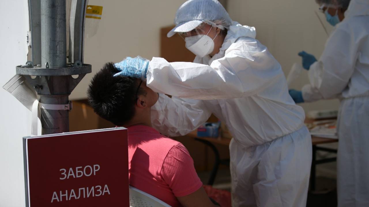 В Казахстане выявили более 640 тысяч случаев коронавируса