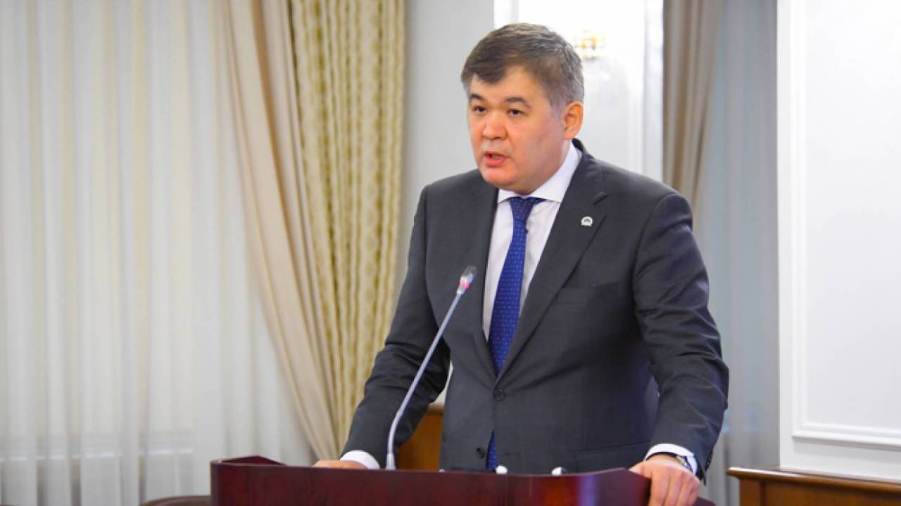 Адвокат Биртанова попросил суд прекратить издевательство над экс-министром