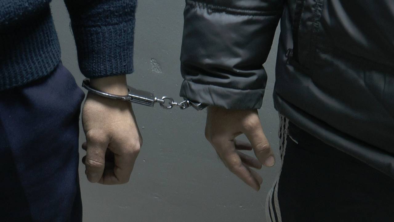 Двух мужчин задержали за подделку чеков на 3 млн тенге в Акмолинской области