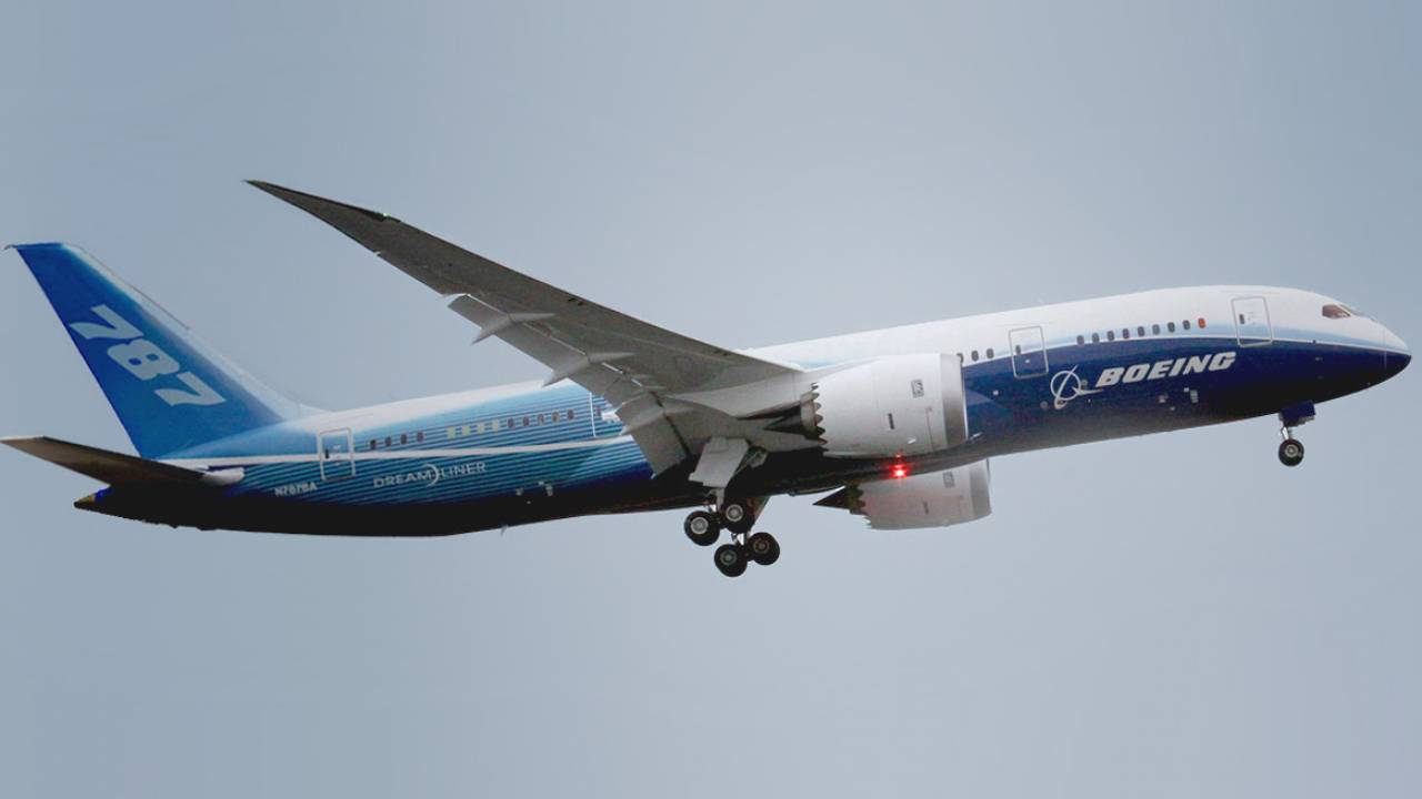 Казахстан возобновит переговоры по покупке дальнемагистрального Boeing