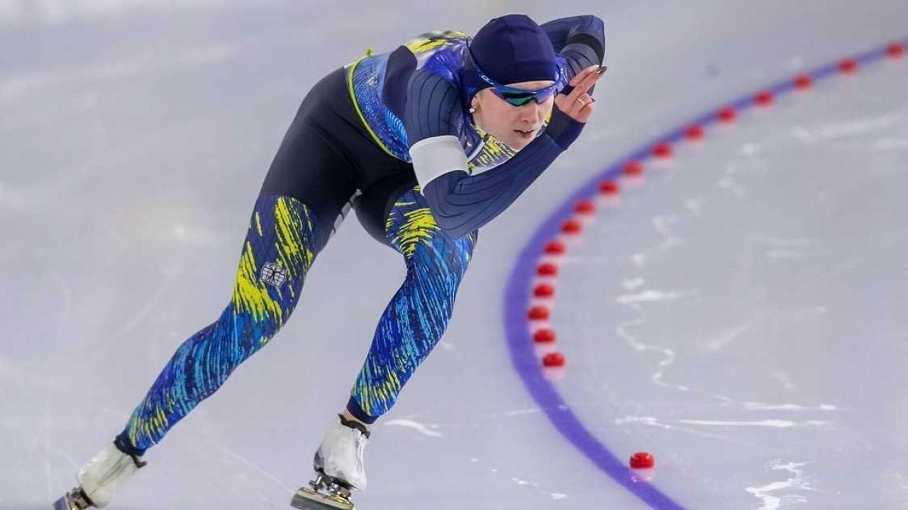 Казахстанка взяла бронзу на этапе Кубка Мира по конькобежному спорту
