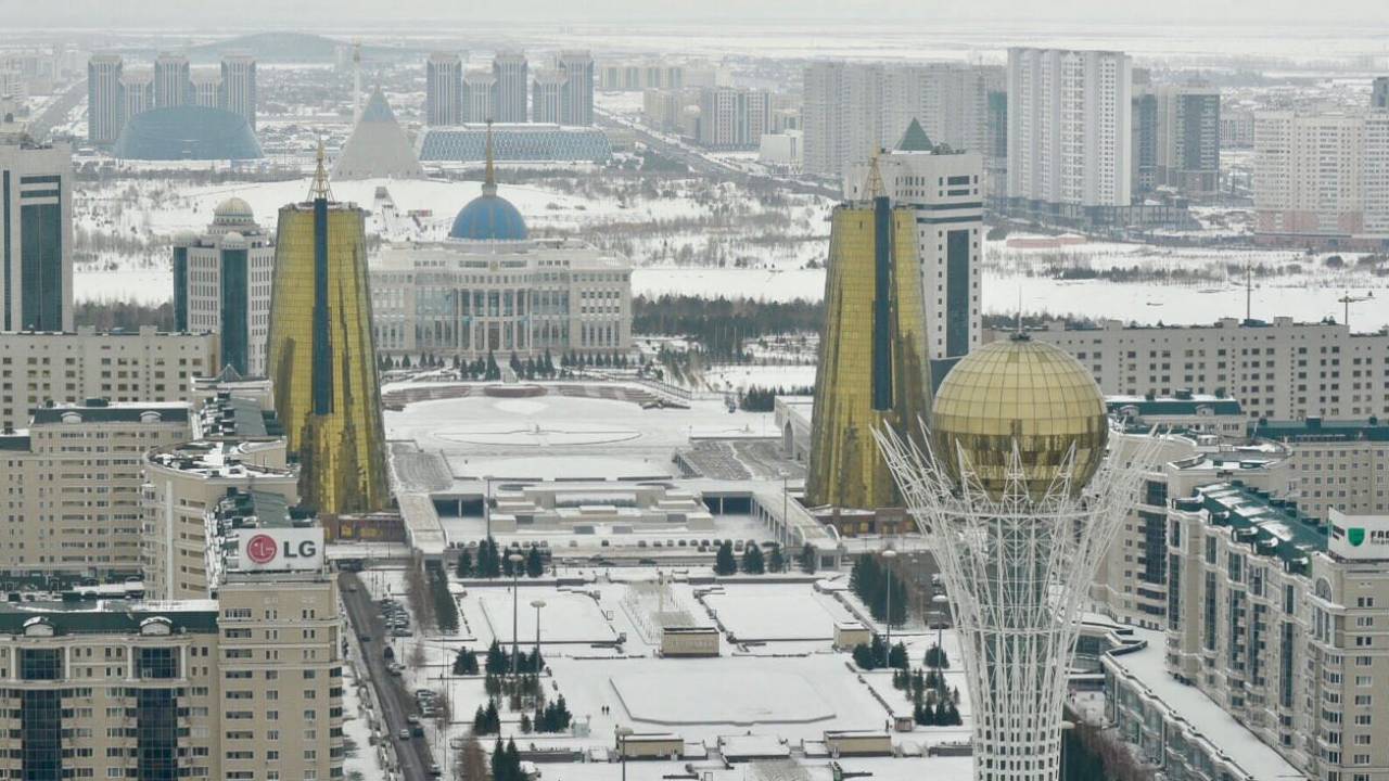 Погода астана на год 2024. Столица Казахстана 2022. Столица Казахстана 2023. Астана туман Астана город.
