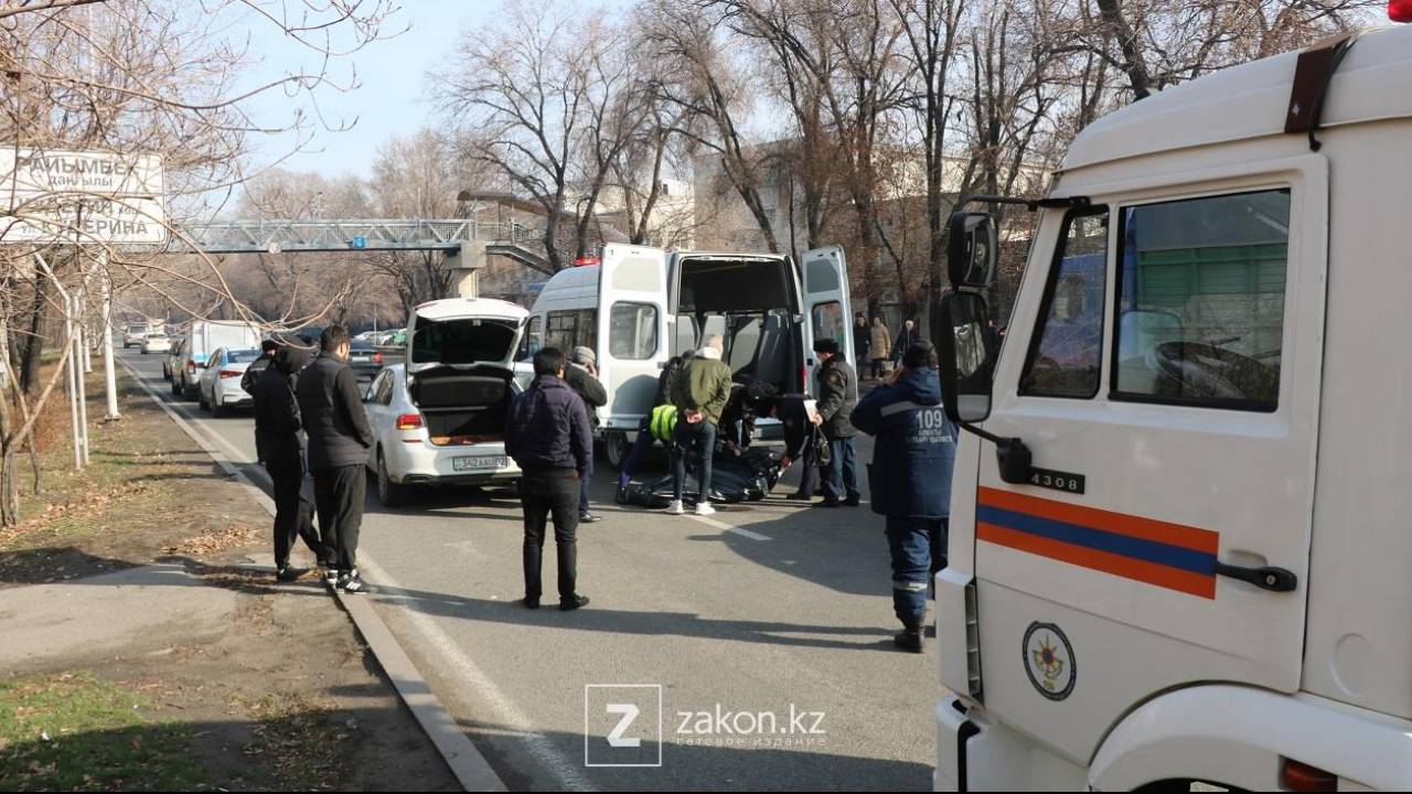 Отбросило в сторону – пенсионерку сбили насмерть в Алматы